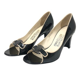 Salvatore Ferragamo サルヴァトーレフェラガモ オープントゥ パンプス エナメル ブラック【中古】 レディース