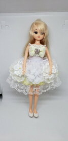 オリジナル　人形服　Rちゃん　ブライス　豪華ドレス