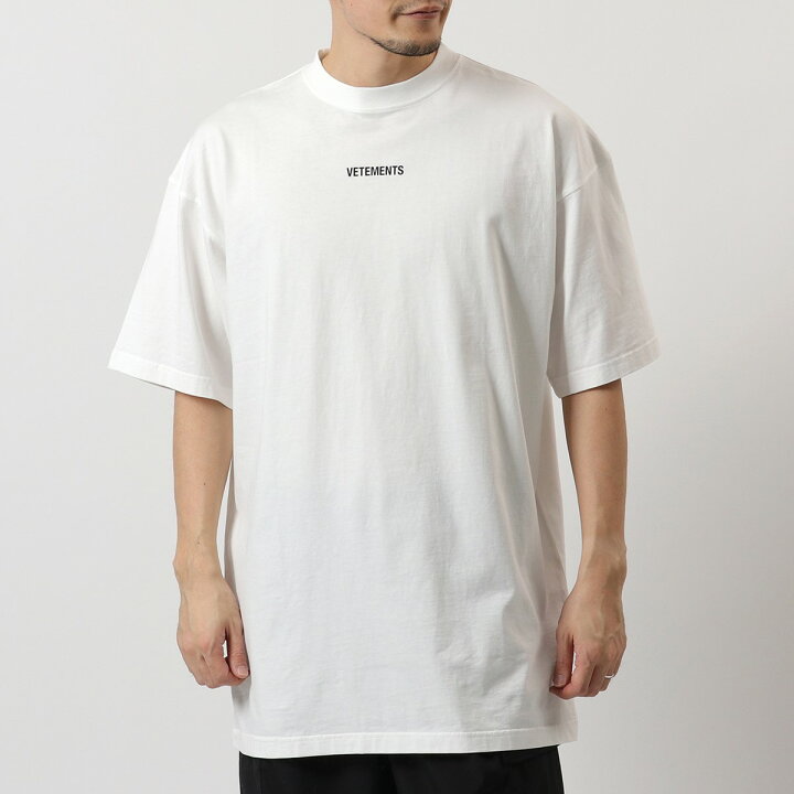 楽天市場】VETEMENTS ヴェトモン UE51TR540W 1600 Logo Patch T-Shirt  