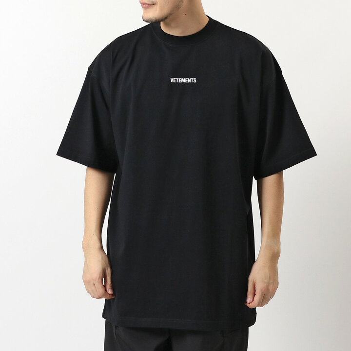 楽天市場】VETEMENTS ヴェトモン UE51TR540B 1600 Logo Patch T-Shirt 
