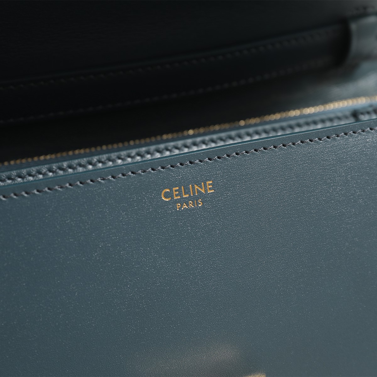 CELINE セリーヌ 189173DLS.07PO CLASSIC BOX Medium クラシックボックス ミディアム レザー ショルダーバッグ  ポシェット 鞄 Petrol レディース | インポートセレクト musee