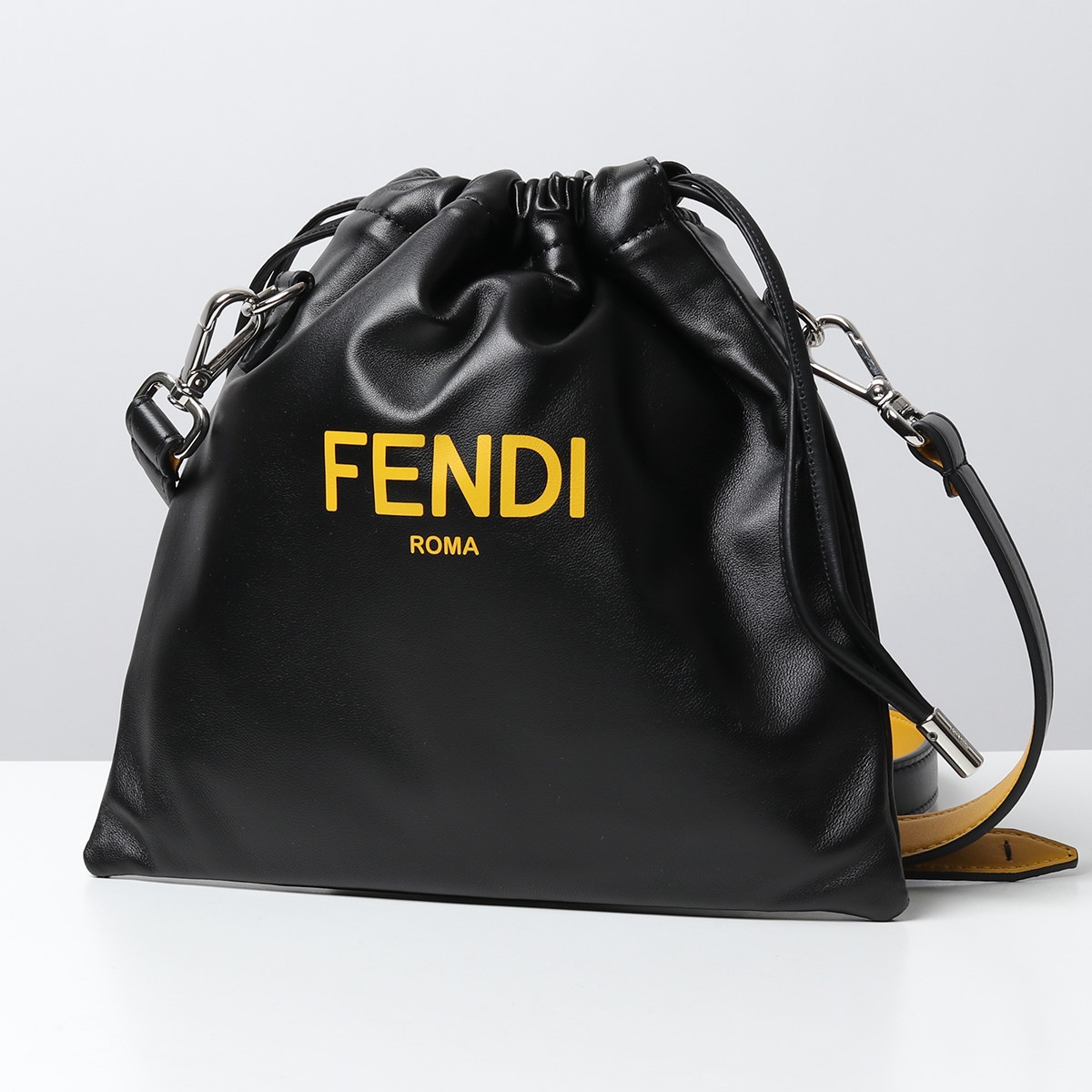 FENDI フェンディ スリムクラッチ ショルダーバッグ スモール ロゴ 黒 