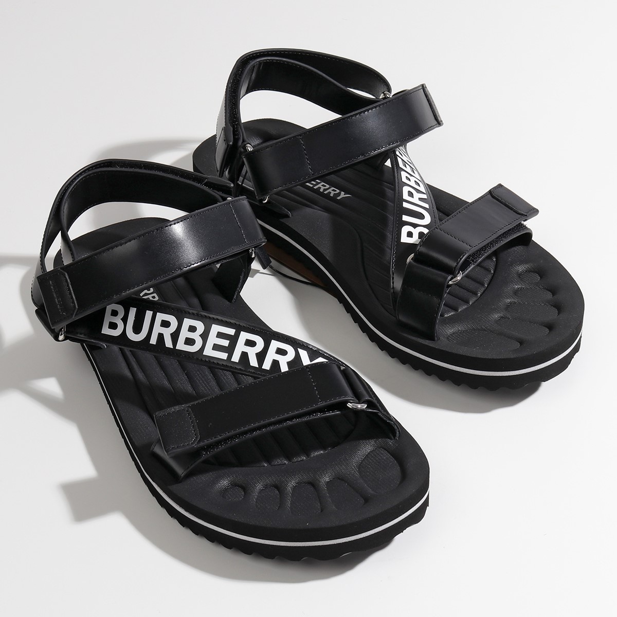 BURBERRY バーバリー 8037172 PATTERSON ロゴプリント レザーサンダル ストラップ 靴 A1189/BLACK メンズ |  インポートセレクト musee