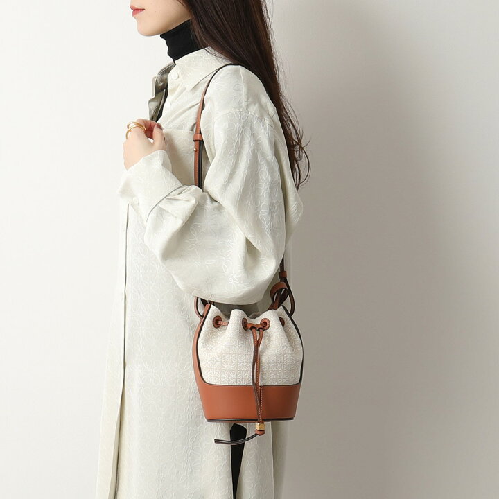 楽天市場】LOEWE ロエベ ハンドバッグ BALLOON ANAGRAM MINI BAG  