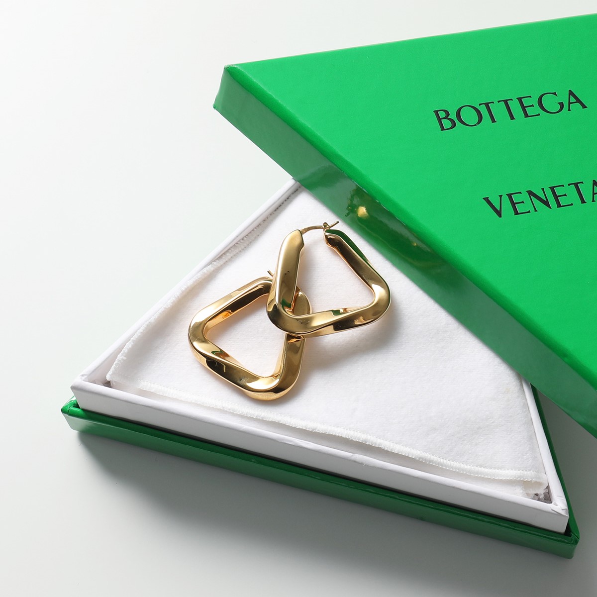 楽天市場】BOTTEGA VENETA ボッテガヴェネタ ピアス 608590 VAHU0