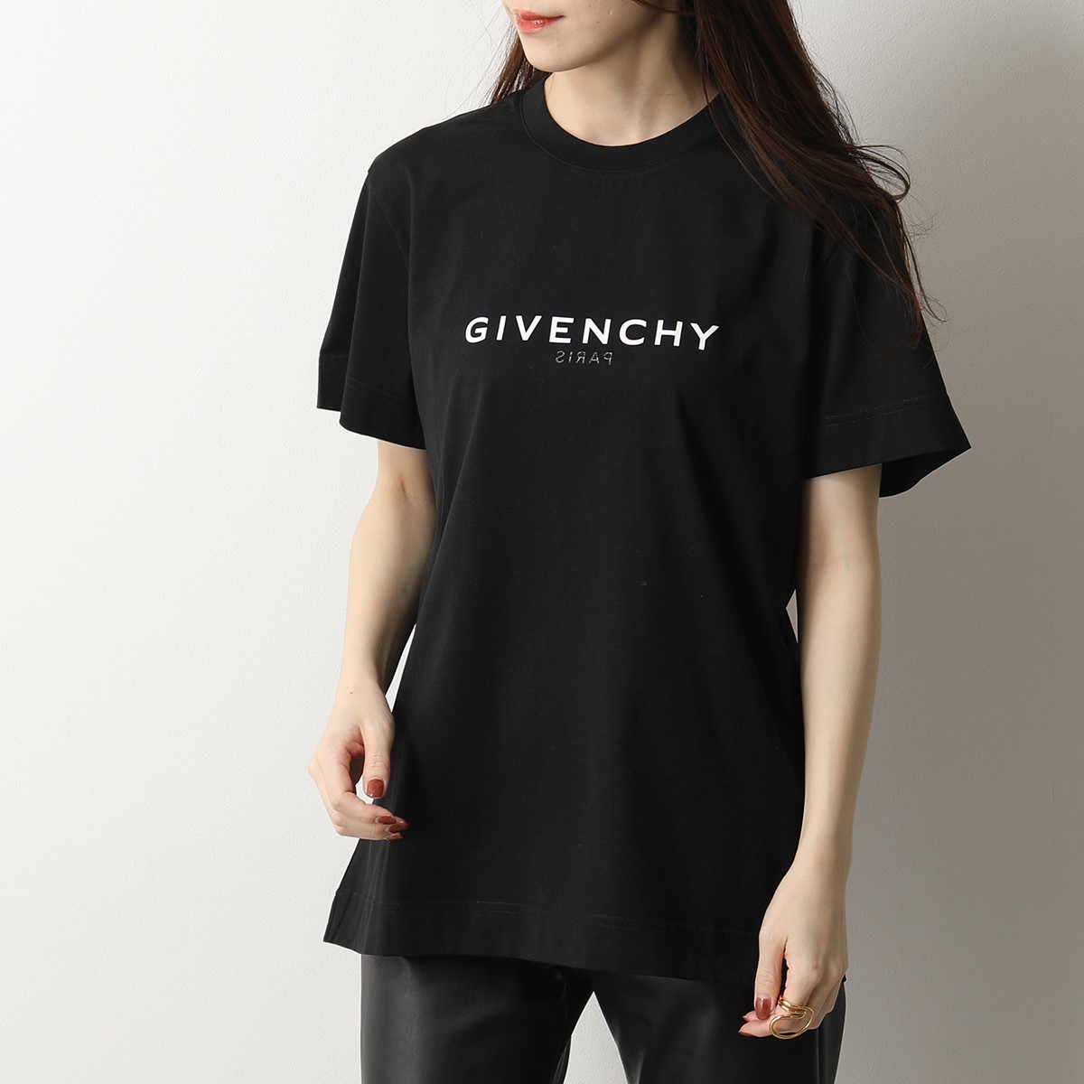 GIVENCHY ジバンシィ 半袖 Tシャツ BW707Z3Z5W レディース 4gリバース クルーネック カットソー ロゴT コットン  オーバーサイズ 001/BLACK | インポートセレクト musee