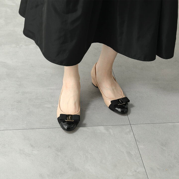 楽天市場】SALVATORE FERRAGAMO フェラガモ パンプス VARA Q 0702227 