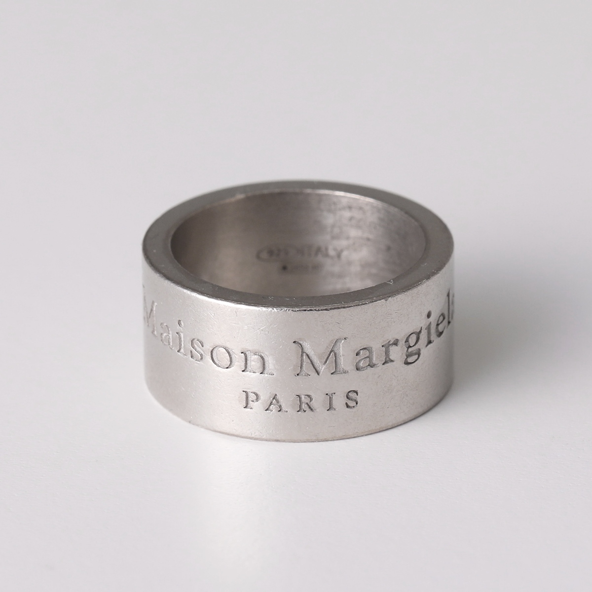 MAISON MARGIELA メゾンマルジェラ 11 リング SM1UQ0082 SV0158 メンズ ラージ アクセサリー 指輪 ロゴ  シルバー925 silver925 951 | インポートセレクト musee