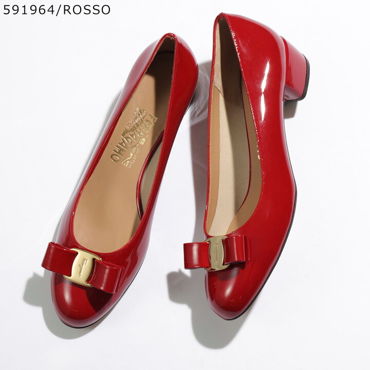 フェラガモヴァラハイヒール赤 