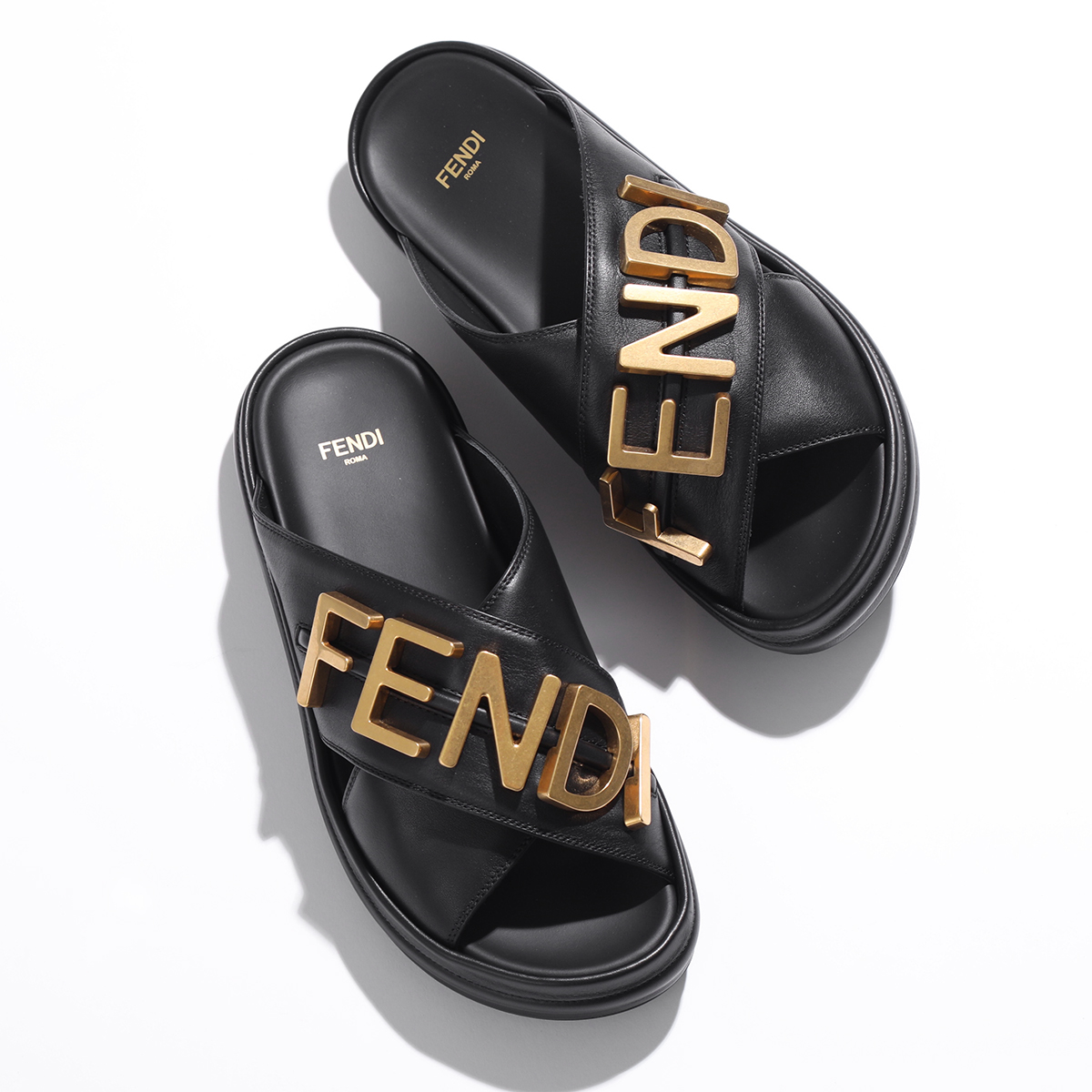 FENDI フェンディ サンダル 8X8289 AI1R レディース グラフィ クロスバンド レザー スライド フラット コンフォート メタルロゴ  シューズ 靴 F1H1K/NERO | インポートセレクト musee
