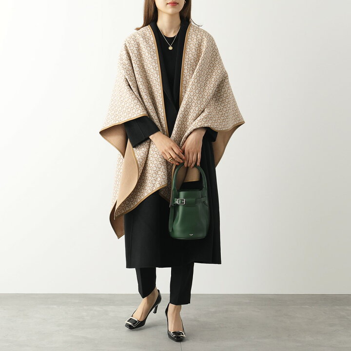 楽天市場】FERRAGAMO フェラガモ ポンチョ 32 7984 カーフレザー 