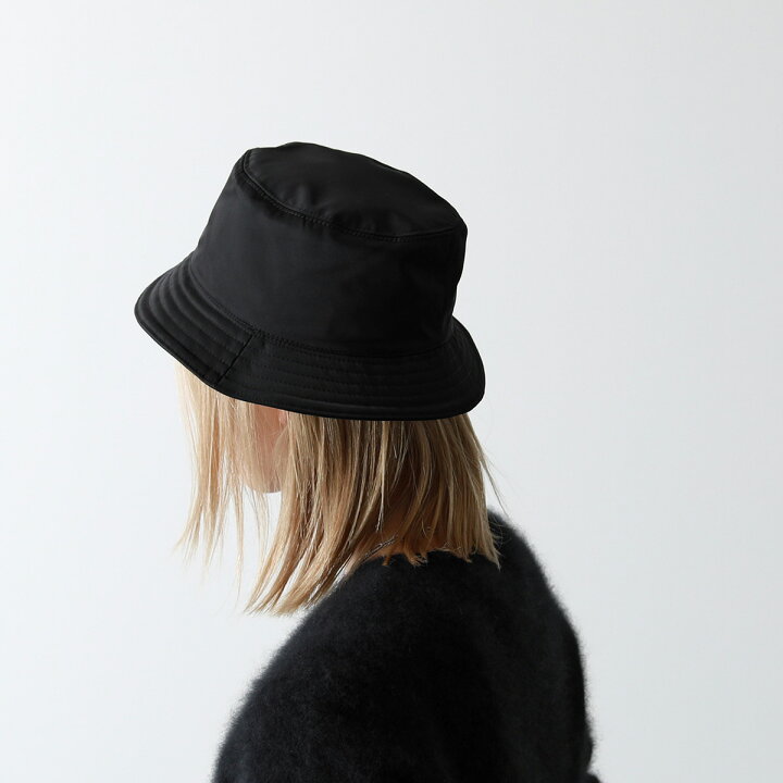 GIVENCHY バケットハット 黒 ナイロン