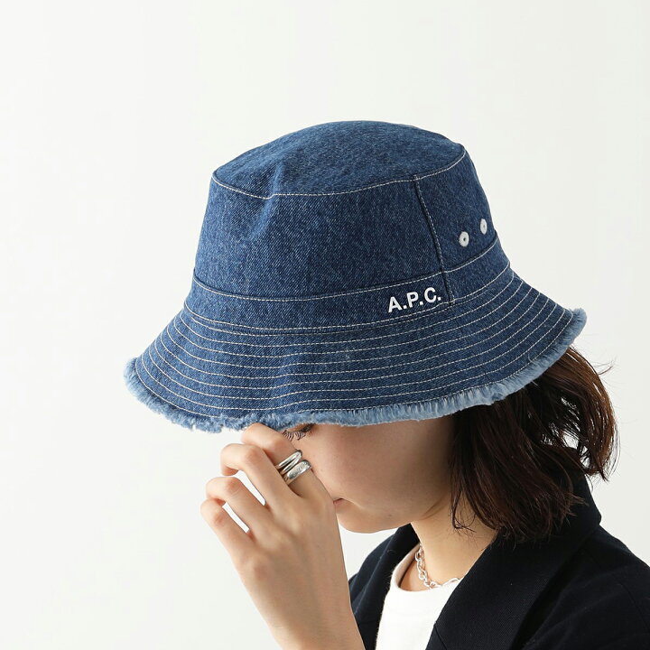 NWT A.P.C Bob Mark Reversible Blue Cotton Hat Size 56 A.P.C. Reversible Navy Bob Mark Bucket Hat A.P.C main image 4