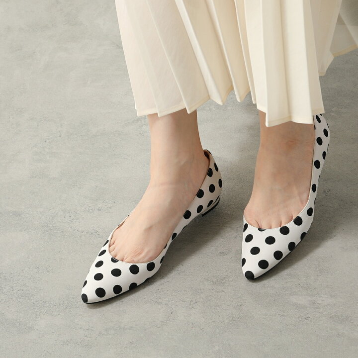 楽天市場】MANOLO BLAHNIK マノロブラニク パンプス BBFLAT CRE 010 