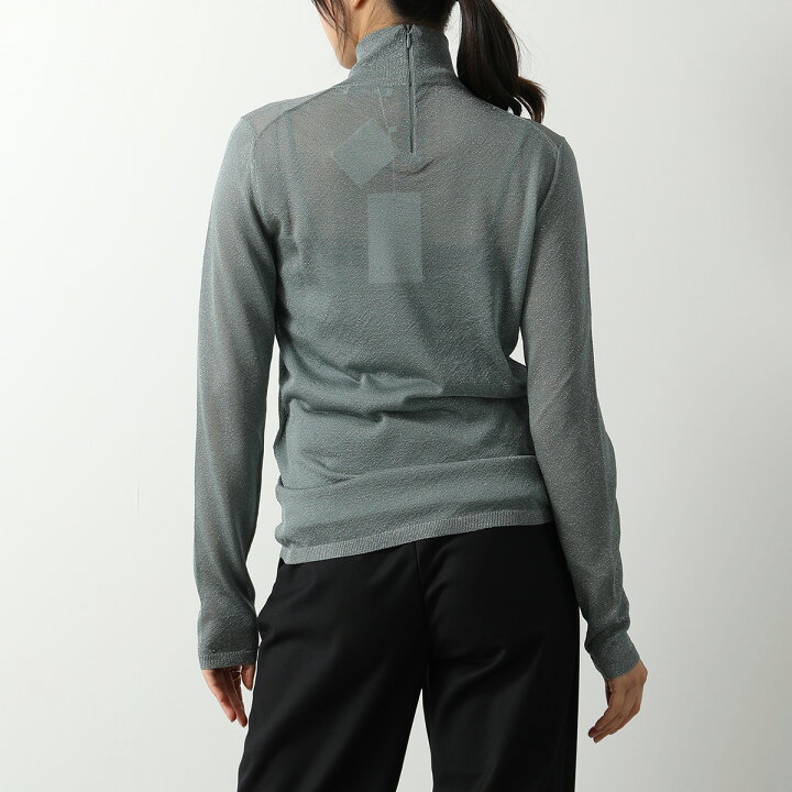 Max Mara トップスインナー付き