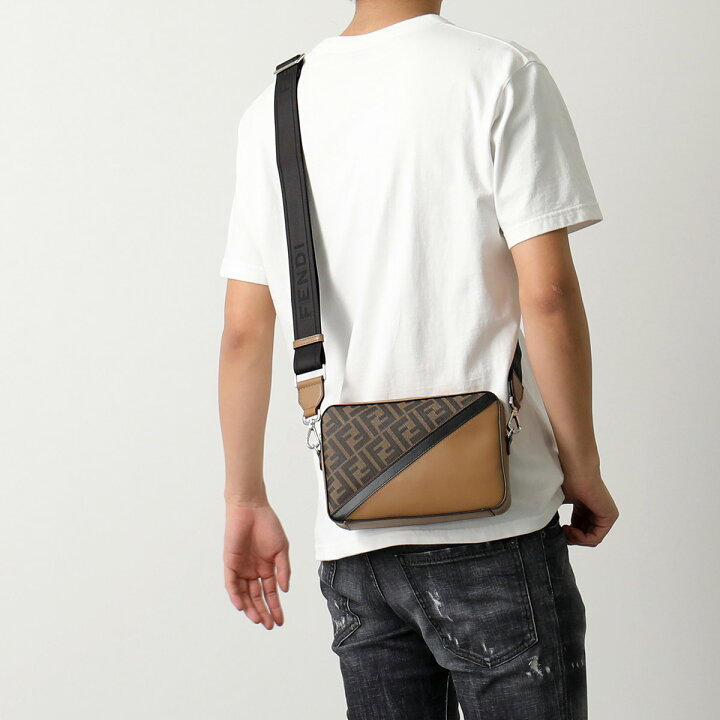 楽天市場】FENDI フェンディ ショルダーバッグ CAMERA CASE MEDIUM  
