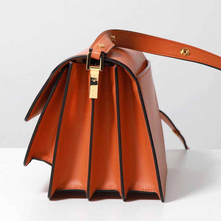 中古】MARNI(マルニ) トランク ショルダーバッグ 黒×ダークブラウン  