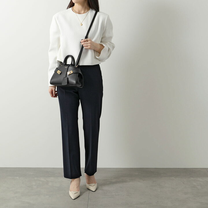 楽天市場】FERRAGAMO フェラガモ ショルダーバッグ HUG MINI ハグ ミニ 