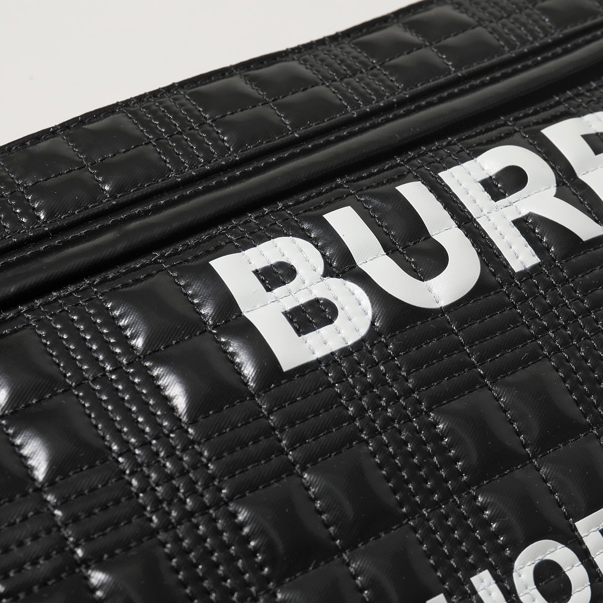 BURBERRY バーバリー 8028160 レザー エナメル ボディバッグ ベルトバッグ ウエストポーチ バムバッグ ロゴ 鞄  A1189/BLACK メンズ | インポートセレクト musee