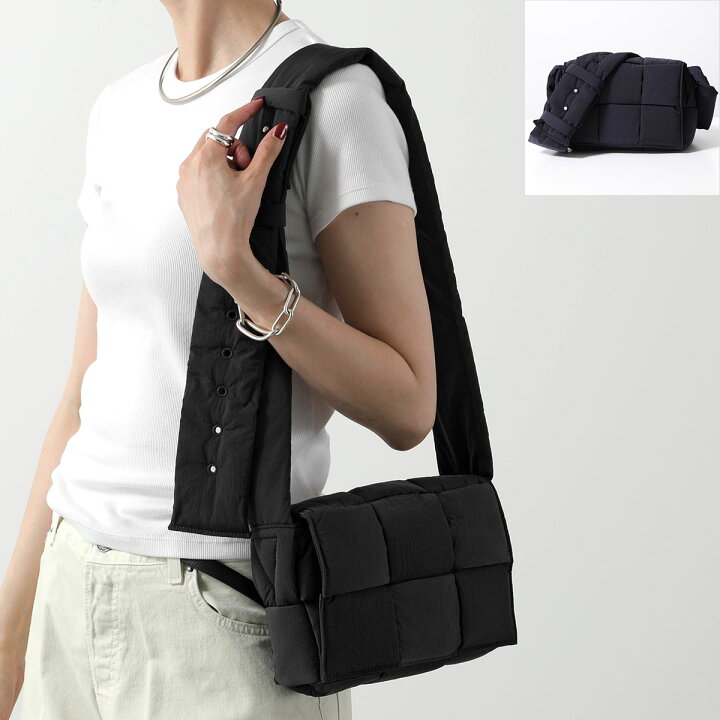 BOTTEGA VENETA マキシ パデッド テック カセット ブラック（ボッテガ 
