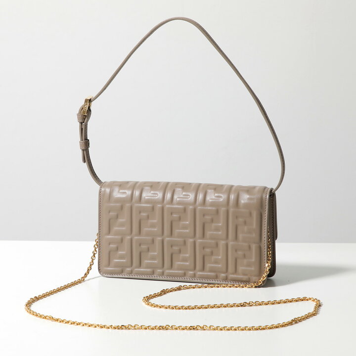 楽天市場】【9/18限定・最大2万円OFFクーポン配布中】FENDI フェンディ 
