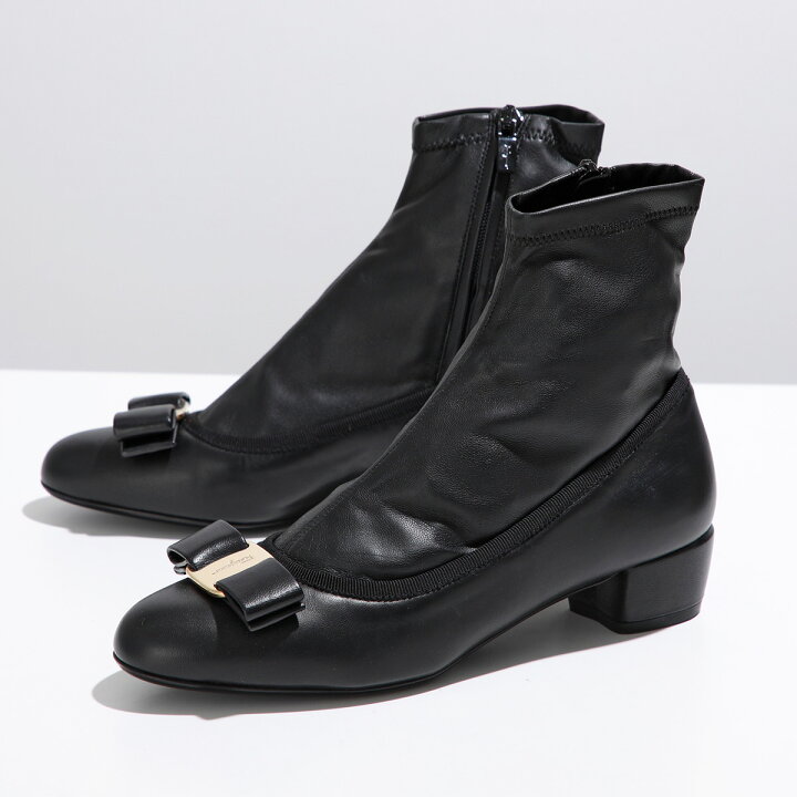 楽天市場】FERRAGAMO フェラガモ ショートブーツ VARA ヴィラリボン 