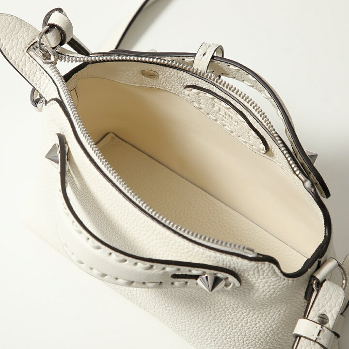 楽天市場】FENDI フェンディ ショルダーバッグ BY THE WAY SELLERIA 