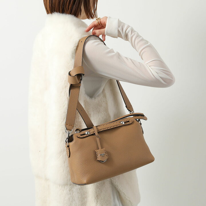 楽天市場】FENDI フェンディ ショルダーバッグ BY THE WAY MEDIUM バイ 