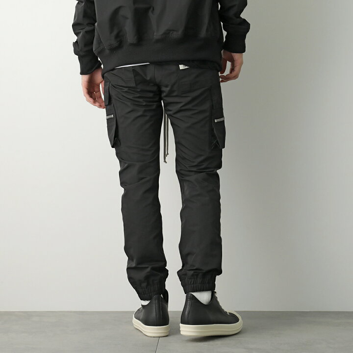 大胆なシルエット《Rick Owens》コンコーディアンズカーゴパンツ