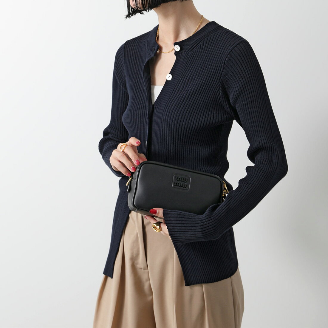 楽天市場 | インポートセレクトmusee - MIU MIU♡ショルダーBAG 容量 
