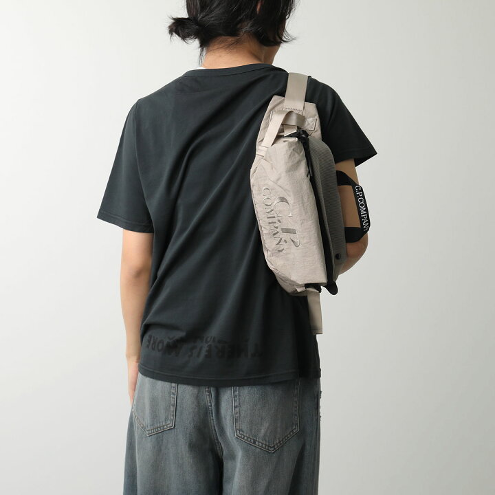 楽天市場】【最大2万円OFFクーポン対象・6/20～6/21限定】C.P.COMPANY 