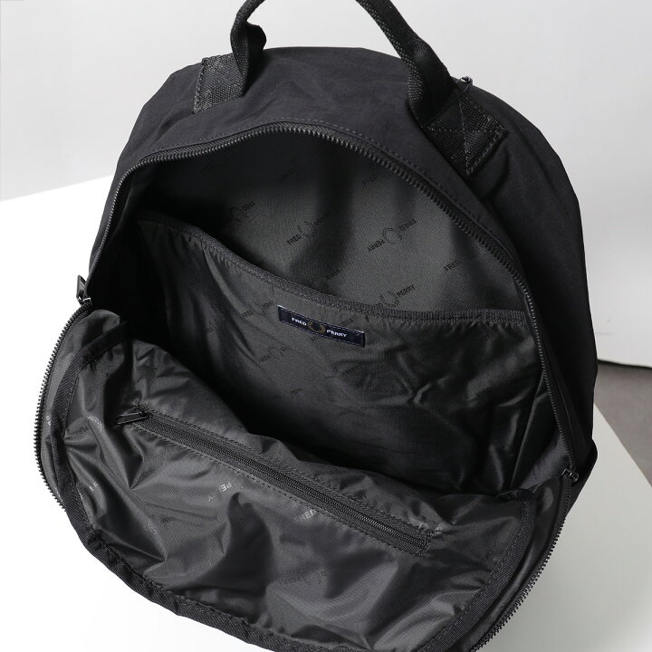 楽天市場】FRED PERRY フレッドペリー バックパック Nylon Badge 