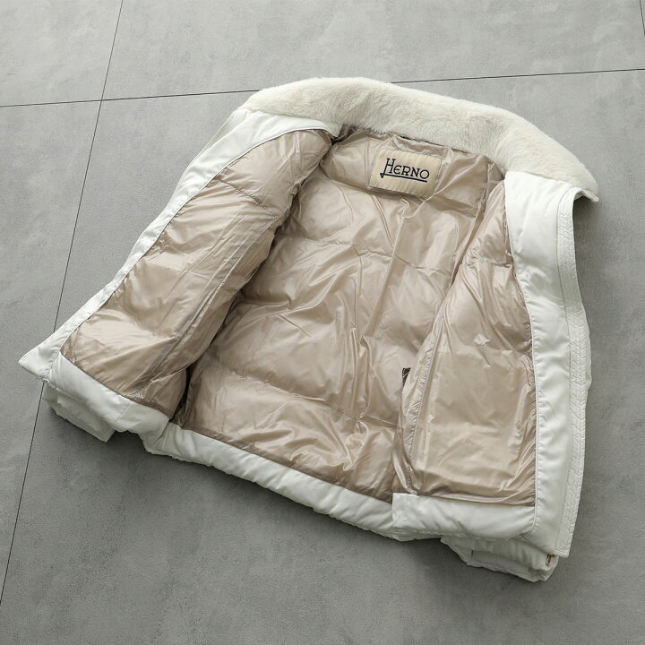 楽天市場】【最大2万円OFFクーポン対象・6/14～6/15限定】 HERNO 
