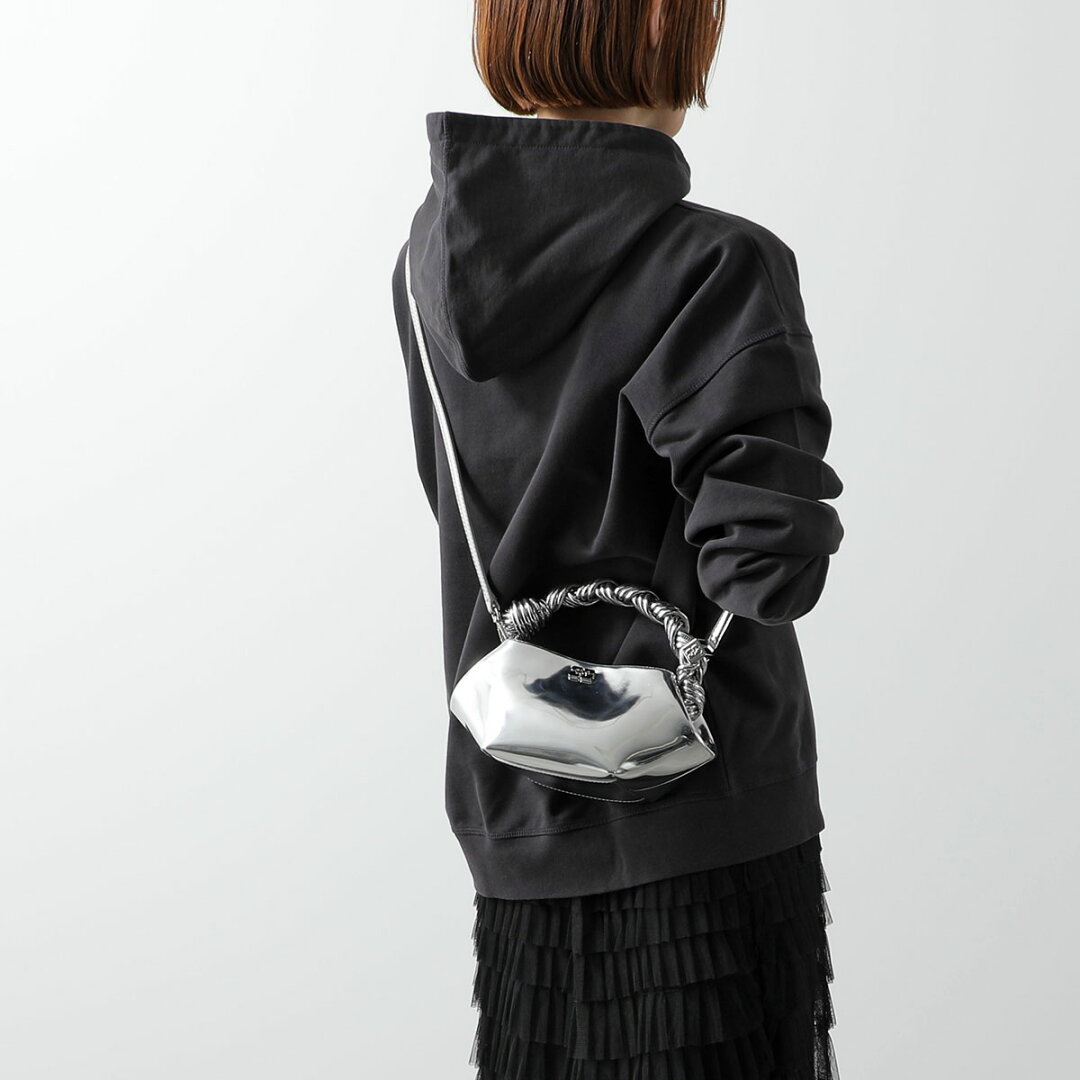 【15%OFFクーポン対象・6/19-18時~】GANNI ガニー ショルダーバッグ Bou Bag Mini Specchio A7309 5894 レディース ハンドバッグ ロゴ ミニバッグ 鞄 018/Silver【cp_fifte】 - メイン画像 3