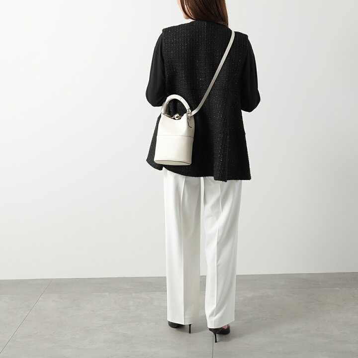 FURLA（フルラ）☆スフェラミニバケットバッグレザー新品未使用☆¥7万 