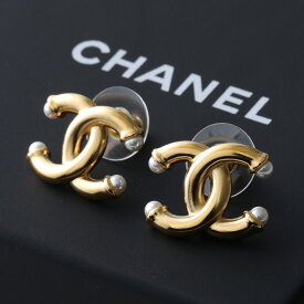 CHANEL シャネル ピアス ABH144 B23610 レディース ココマーク CCマーク スタッド パール アクセサリー U7916
