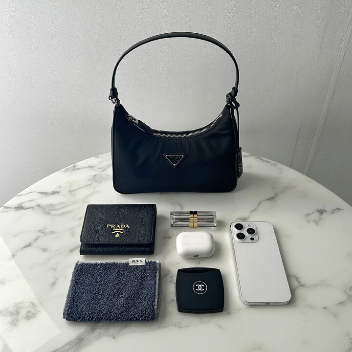 楽天市場】【最大2万円OFFクーポン対象 8/30限定】PRADA プラダ 