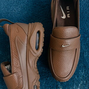 NIKE �i�C�L ���[�t�@�[�X�j�[�J�[ W AIR MAX PHENOMENA �G�A �}�b�N�X �t�F�m���i IM8814-200 ���f�B�[�X ���U�[ ���^�����S 4cm ���� �V���[�Y �C ACAO-WOW/METALLIC