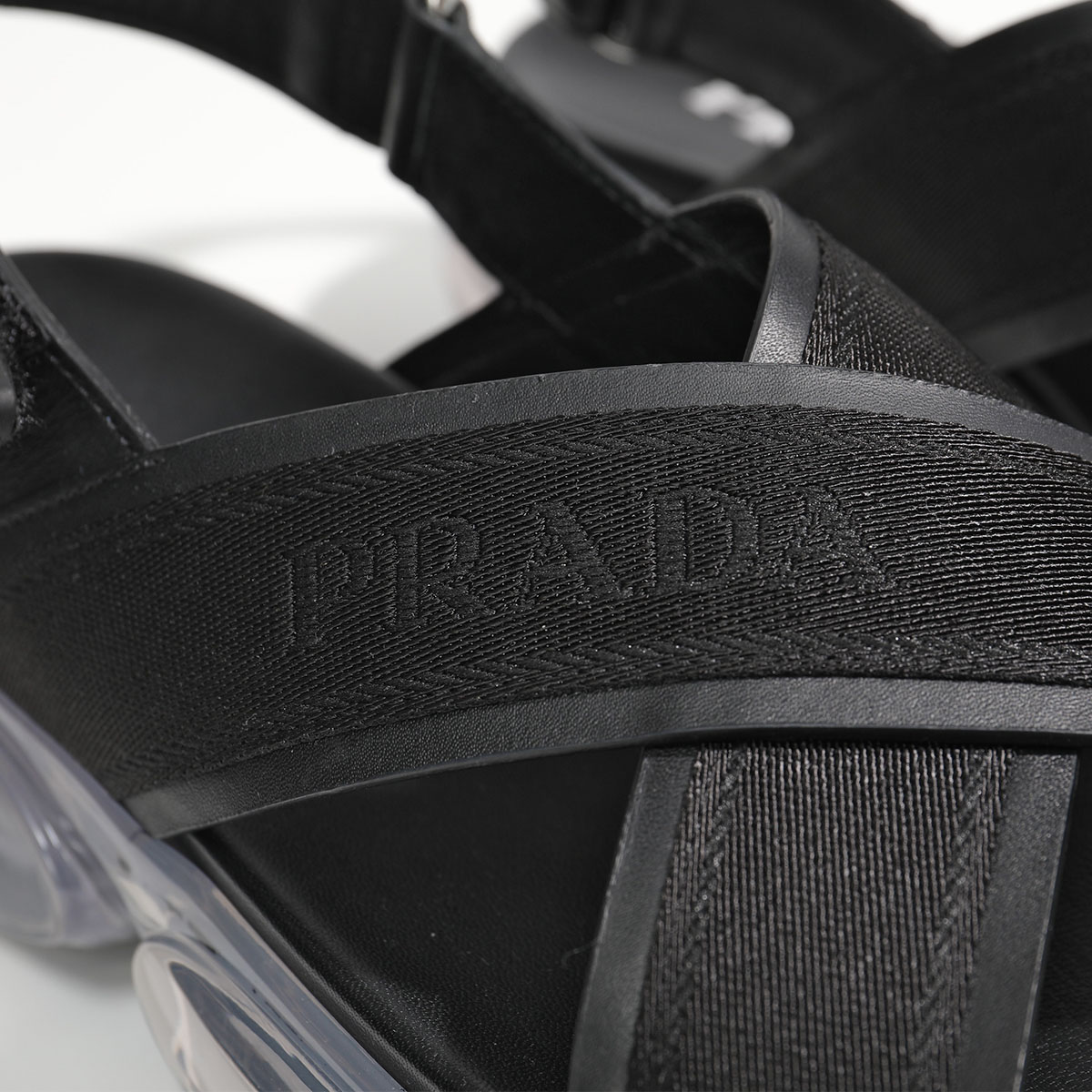 PRADA プラダ 1X516L 3KXW F0002/NERO ロゴ クロスベルト クリアソール サンダル ベルクロストラップ コンフォート 靴  レディース | インポートセレクト musee