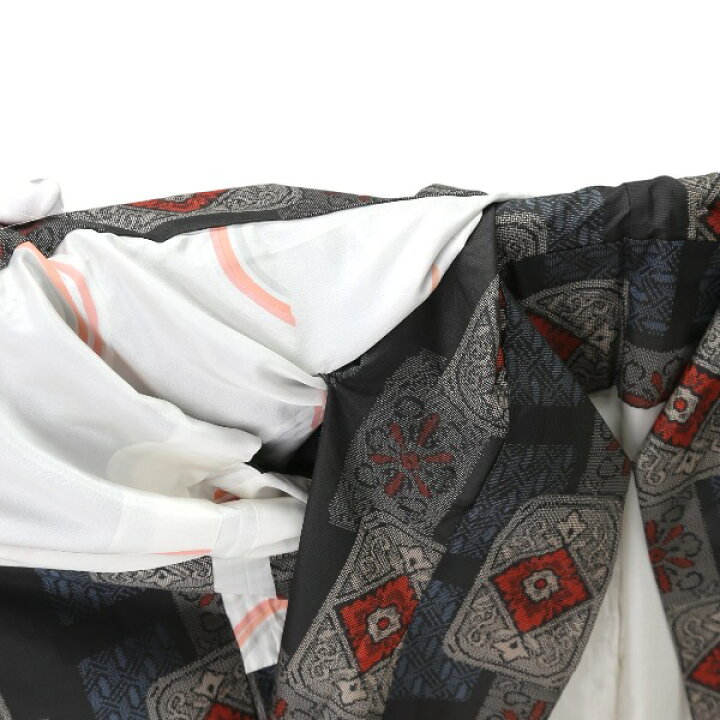 楽天市場】紬 長着 大島 村山 黒地にエンジ角柄 【SS】 【中古 