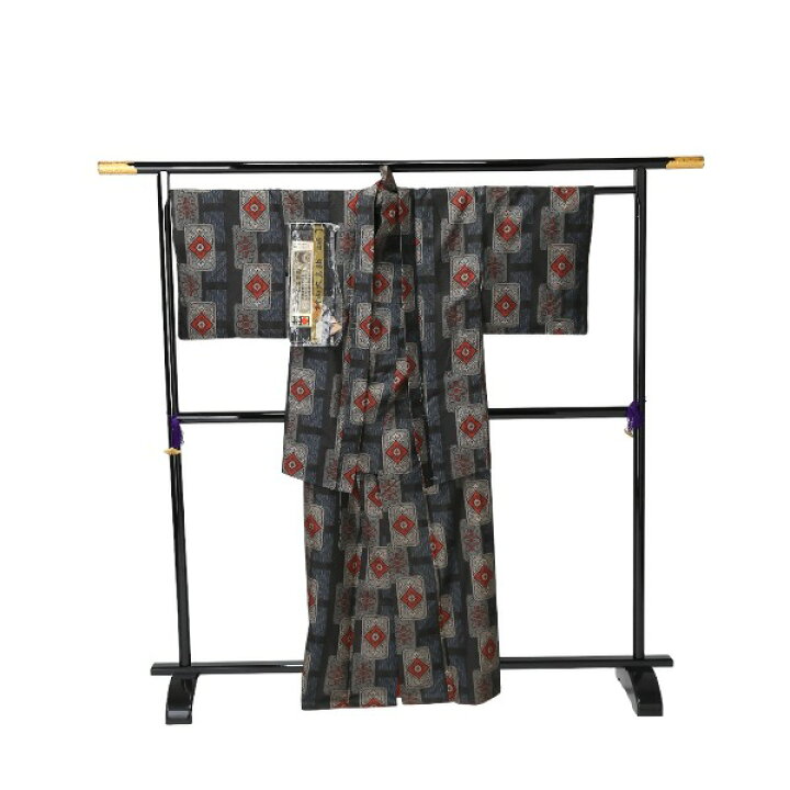 楽天市場】紬 長着 大島 村山 黒地にエンジ角柄 【SS】 【中古 