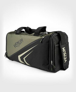 VENUM [���F�k��]�@�X�|�[�c�o�b�O�@Trainer Lite Evo - �g���C�i�[���C�g �G�{�i�J�[�L/���j�^ Sports Bag - Khaki/Black �^ �W���o�b�O �{�X�g���o�b�O �t�B�b�g�l�X �����b�N �g���[�j���O ���� �����p 