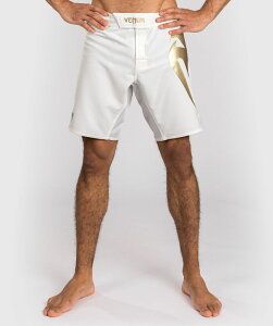 VENUM [Fk]@t@CgV[c@Cg 5.0i/S[hj^ Fight Shorts Light 5.0 - White/Gold@Ki t@Cgpc {NVOV[c {NVOpc g[jOEFA  K 