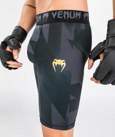 VENUM [ヴェヌム]　バーリトゥードショーツ　レザー（黒/ゴールド）／ Razor Vale Tudo Shorts - Black/Gold　／　 ショートスパッツ コンプレッション 着圧 加圧 伸縮 トレーニングウェア ウォーミングアップ アンダーウェア インナー サポーター メンズ レディース 男性