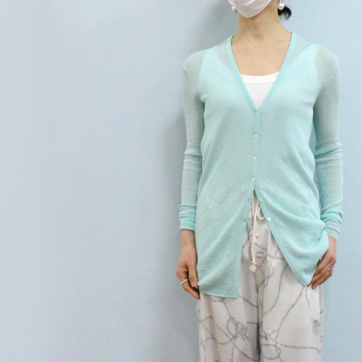 新品未使用トゥモローランドカーディガン 新品未使用！Tomorrowland黒 ボタン付きカーディガン！ セール】 ウール メランジ 新品•未使用　トゥモローランド(ボルジィー)ハイゲージボタン付き長袖カーディガン