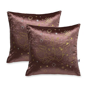 Pok mon Winter Wonders Red Throw Pillow Covers (2-Pack) / sJ`EƃC[uC@Jo[Es[Jo[V