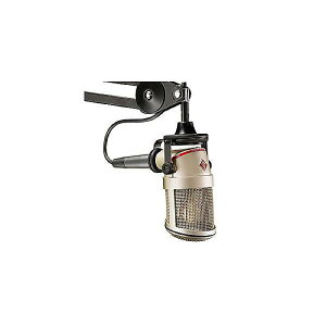 NEUMANN ( mC} ) / BCM104ċx݃Z[
