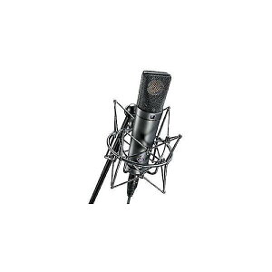 NEUMANN ( mC} ) / U89iċx݃Z[