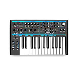 NOVATION ( mx[V ) / Bass Station II@AiOVZTCU[ċxXyV