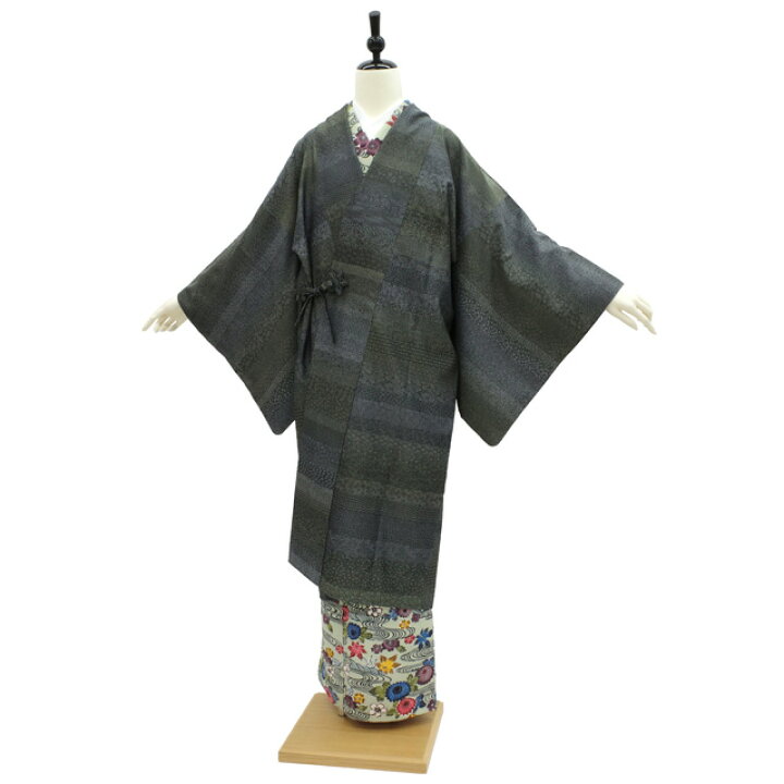 楽天市場】【新古品】 道中着 コート 御召 正絹 濃グレー 深緑 様々な 